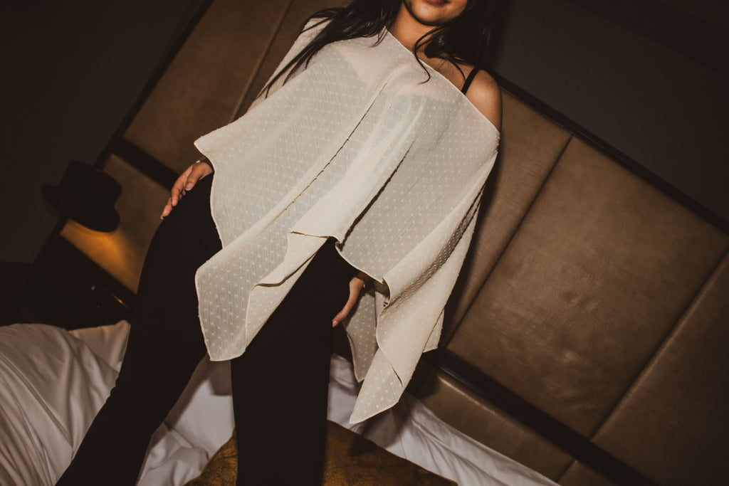 Celeste Thick Cape In Cream